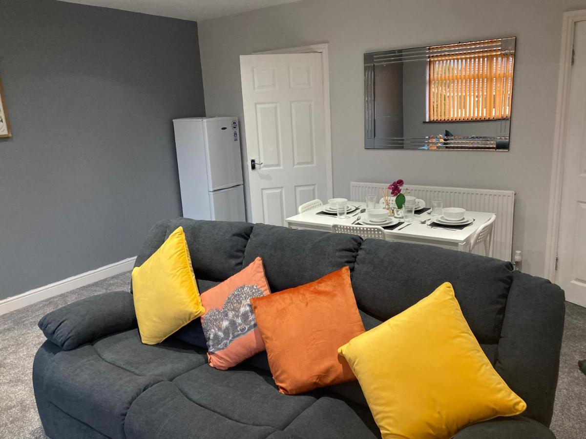 Hilltop Place Suites Near Doncaster Racecourse 外观 照片