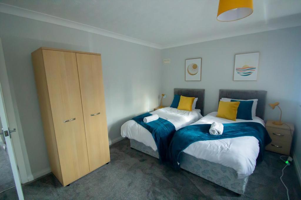 Hilltop Place Suites Near Doncaster Racecourse 外观 照片
