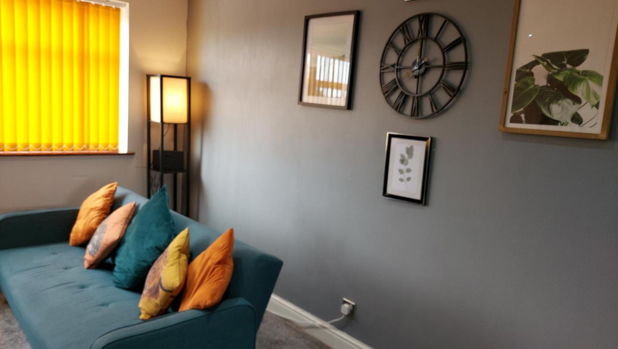 Hilltop Place Suites Near Doncaster Racecourse 外观 照片
